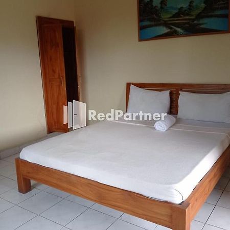 Gusti Home Stay Ubud Exterior photo