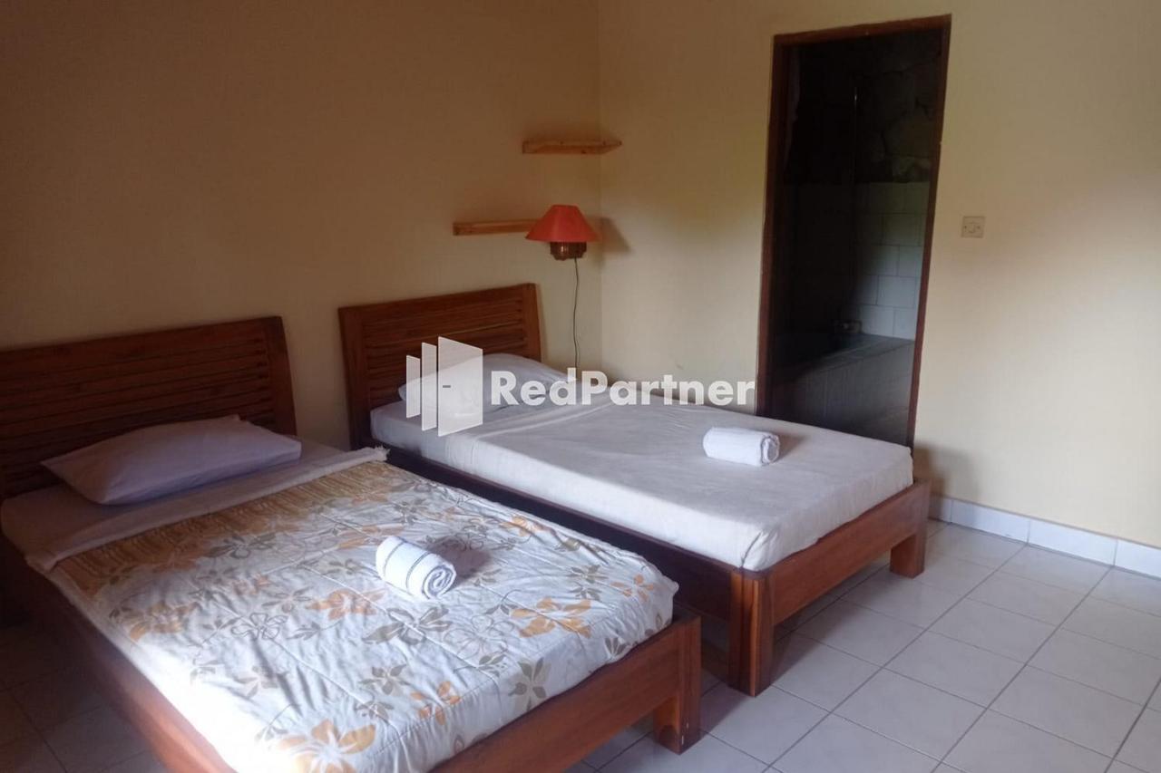 Gusti Home Stay Ubud Exterior photo